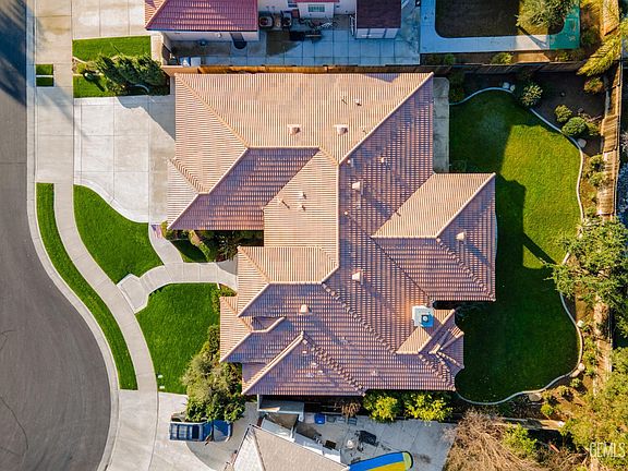 4th image of 9908 Skiles Dr