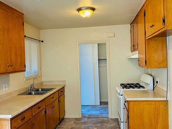 2nd image of 625 Arthur Dr