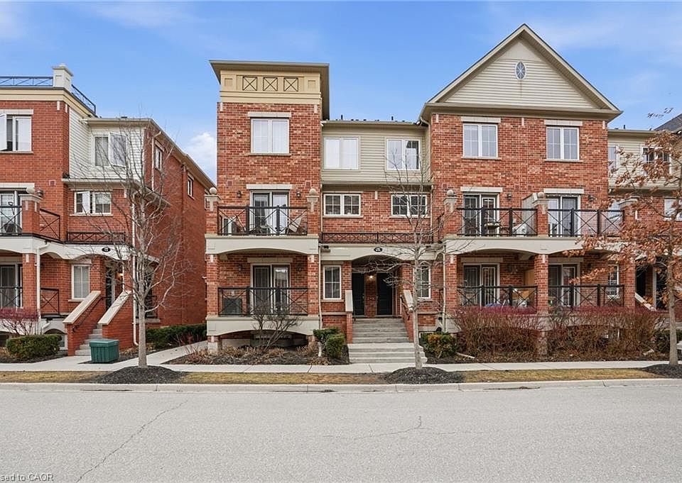 1st image of 2464 Post Rd #13