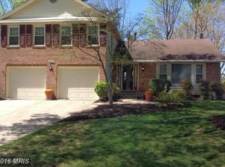7306 Walnut Knoll Dr, Springfield, VA 22153