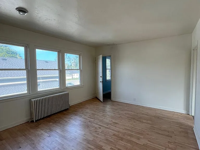 1511 Oregon St — Photo 20