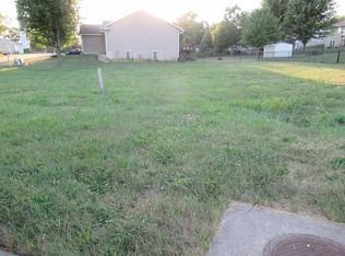 24 Red Maple Ct, Central City, IA 52214