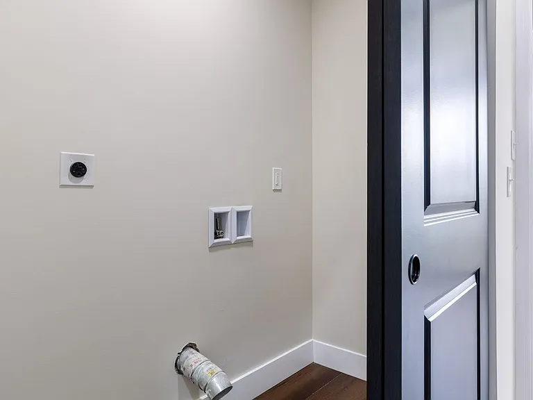 4209 Norfolk Ave — Photo 22