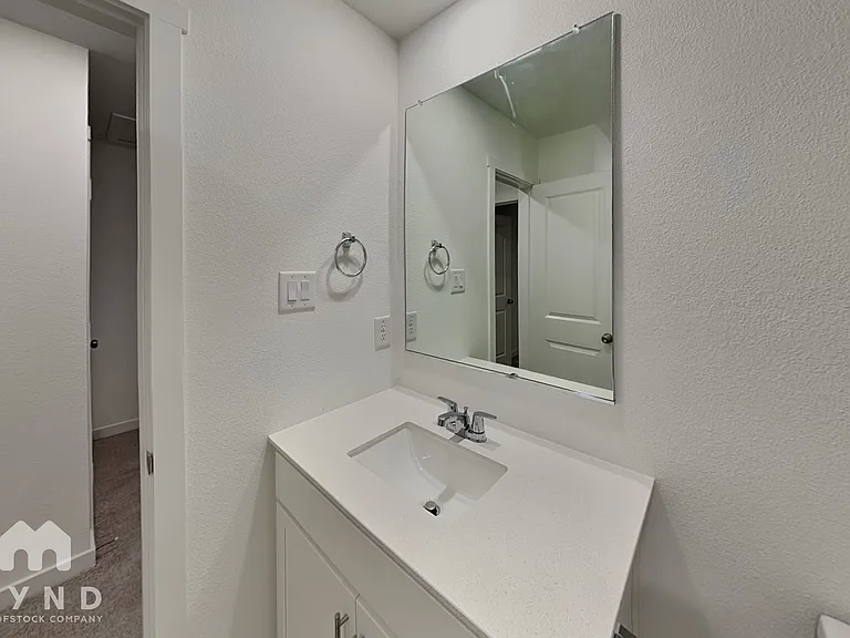 1746 Milton Dr — Photo 24