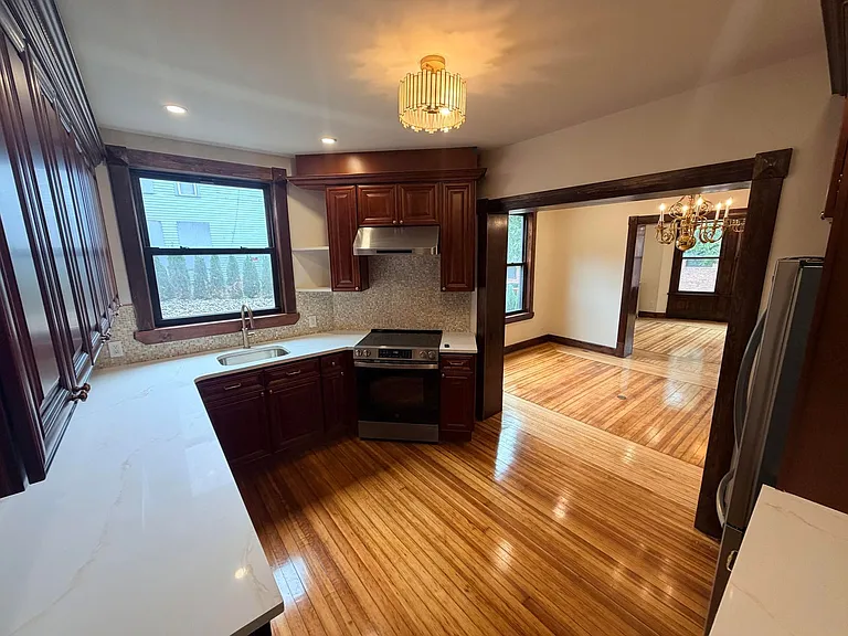 153 Myrtle Ave #1 — Photo 6