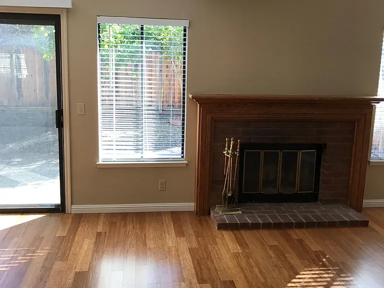3770 Cardinal Ter — Photo 8