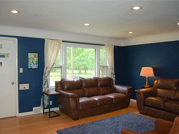 5th image of 6484 Mandalay Dr