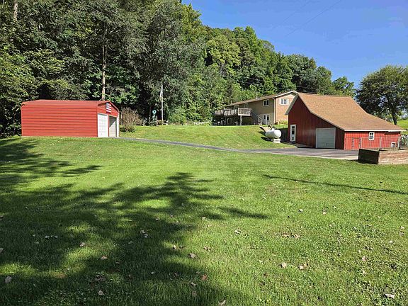 2nd image of 32387 Highway 52