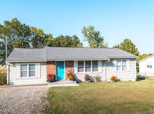 522 Keeton Rd, Rolla, MO 65401
