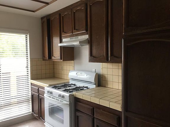 4th image of 12143 Valleyheart Dr APT 7