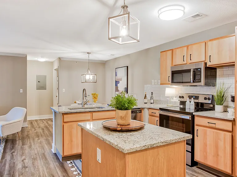 2 Bedroom - 2 Bed / 2 Bath - 988 Sq.Ft.