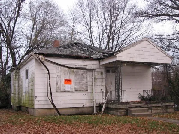 5345 Park Ave, Kansas City, MO 64130