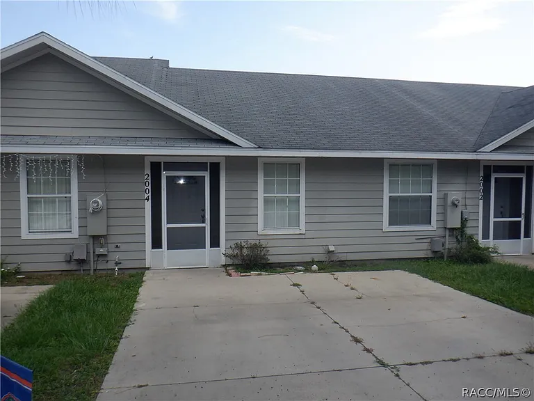 2004 Silverwood St — Photo 14