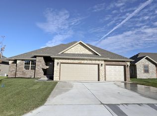 694 N Rockingham Ave, Nixa, MO 65714