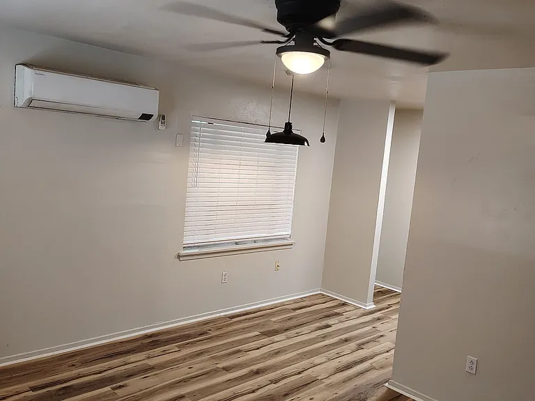 317 Byrne St — Photo 8