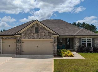 18 Sweet Blossom Bnd, Freeport, FL 32439