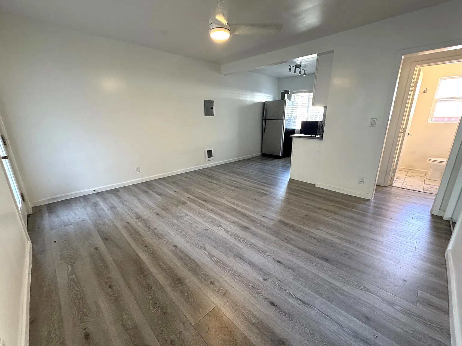 Studio, $1,730 — Photo 3