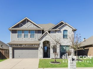 213 Frontier Dr, Waxahachie, TX 75167