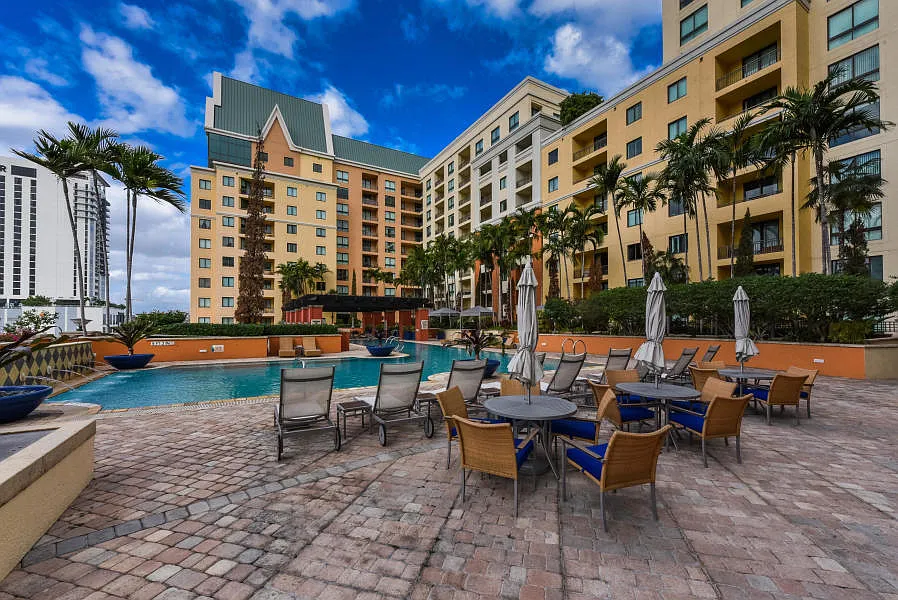 1 bed, 1.0 bath, 780 sqft, $2,399 — Photo 3