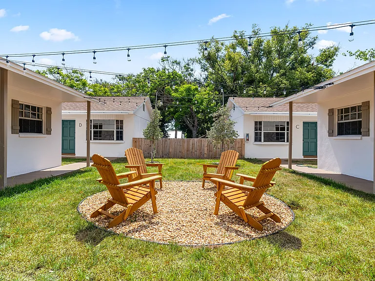 1028 Bass Blvd #C — Photo 2