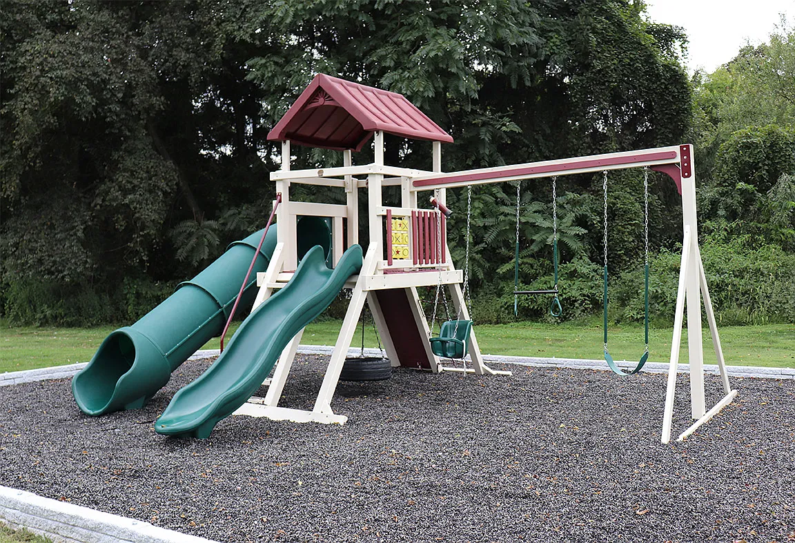Mayfair Manor — Photo 3