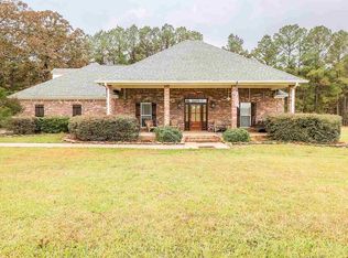 144 Doyle Hughes Ln, Florence, MS 39073