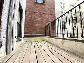 Rented by MOTION New York