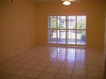5th image of 42 Whitehead Cir