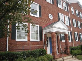 2820 S Abingdon St APT B1, Arlington, VA 22206