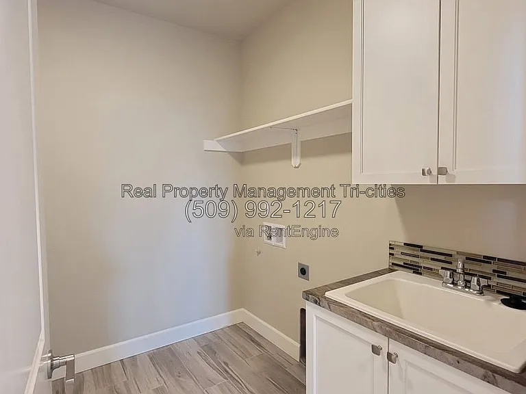 1108 S Kansas Pl — Photo 7