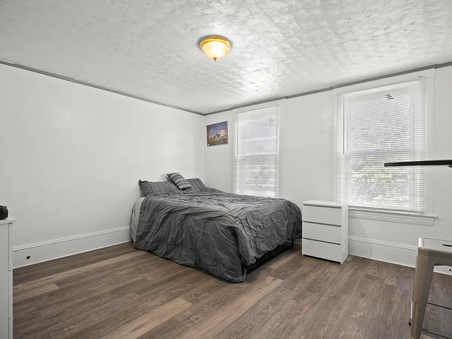 Individual Room for rent Near Cleveland Clinic — Photo 1