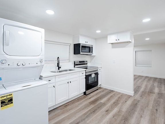2nd image of 35070 Avenue B