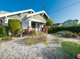 1217 W 49th St, Los Angeles, CA 90037