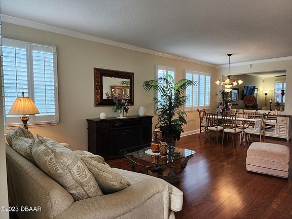 4th image of 190 Ekana Cir