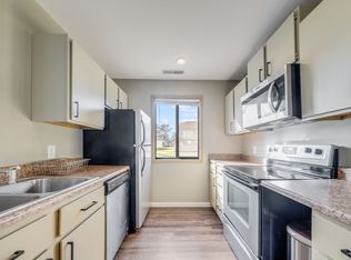 2203 Melrose Dr APT A, Champaign, IL 61820