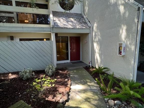 Entry Way to Townhouse