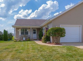 127 S West St, Cortland, IL 60112