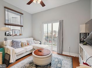 1818 Christian St #3, Philadelphia, PA 19146