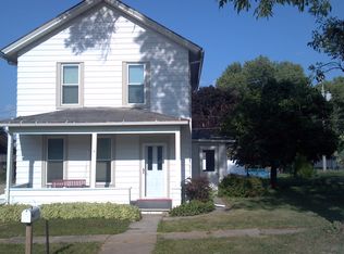 401 S Linn St, Shannon, IL 61078