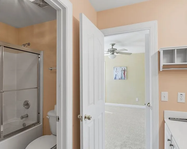 1915 Prima Cornice Ct — Photo 37