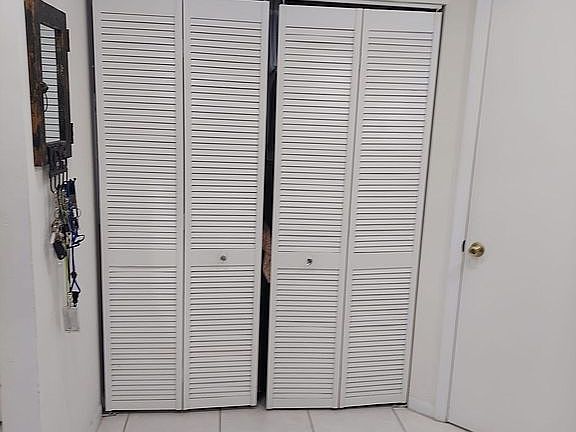 3rd image of 3775 Carambola Cir N