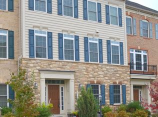 25144 Earlsdon Ter, Chantilly, VA 20152