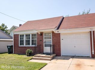 11 S Cleveland St, Hutchinson, KS 67501