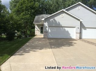 4818 Bluff Heights Trl SE, Prior Lake, MN 55372