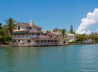 4027 Roberts Point Rd, Sarasota, FL 34242