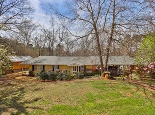 3116 Alenes Dr, Gainesville, GA 30506