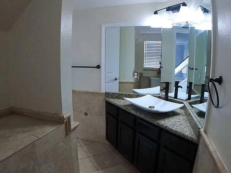 14321 Mandolin Dr — Photo 22