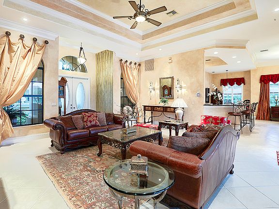 5th image of 14072 Ventanas Ct