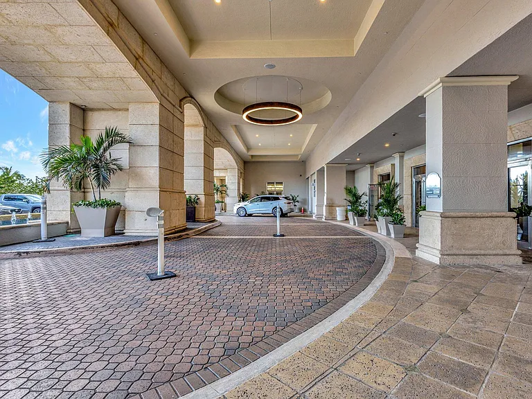 3800 N Ocean Dr #2050 — Photo 67