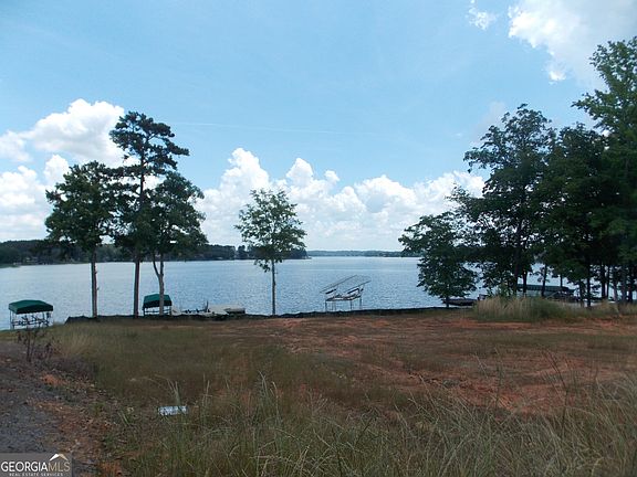 3rd image of 157 Capps Ln